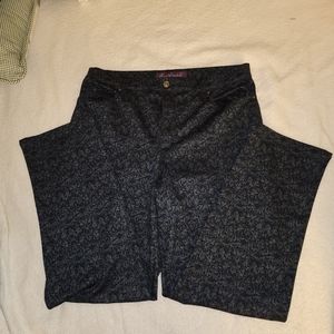 Gloria Vanserbuilt Women's dress slacks